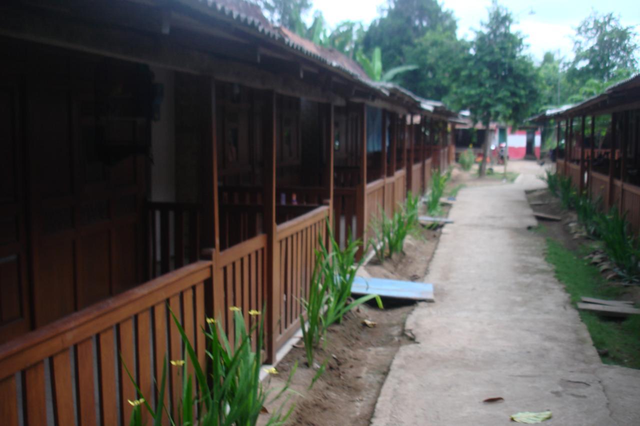 Thalia Homestay & Ijen Bromo Tour Banyuwangi  Esterno foto
