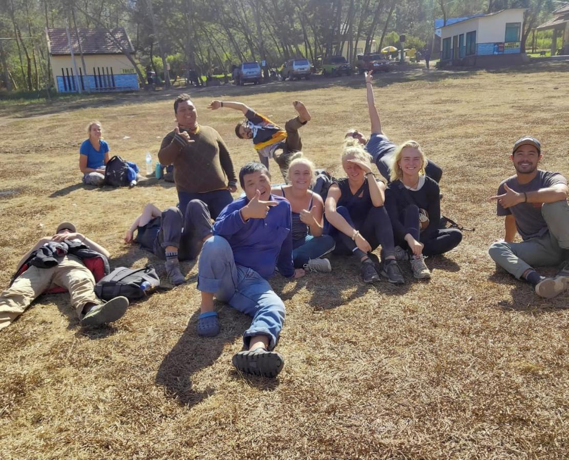 Thalia Homestay & Ijen Bromo Tour Banyuwangi  Esterno foto