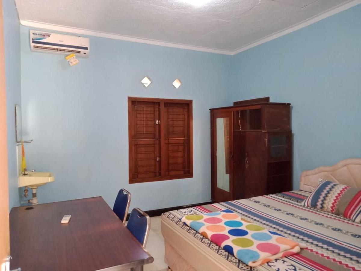 Thalia Homestay & Ijen Bromo Tour Banyuwangi  Esterno foto